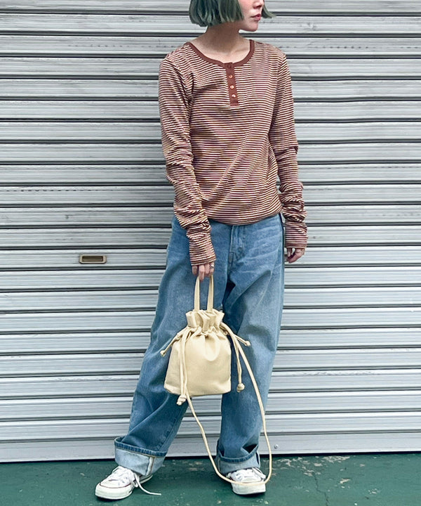{"color":"\u30d0\u30cb\u30e9","info":"model\uff1aH155cm size\uff1aF"}