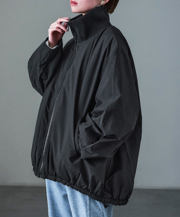 {"color":"\u30d6\u30e9\u30c3\u30af","info":"model\uff1aH158cm size\uff1aM"}