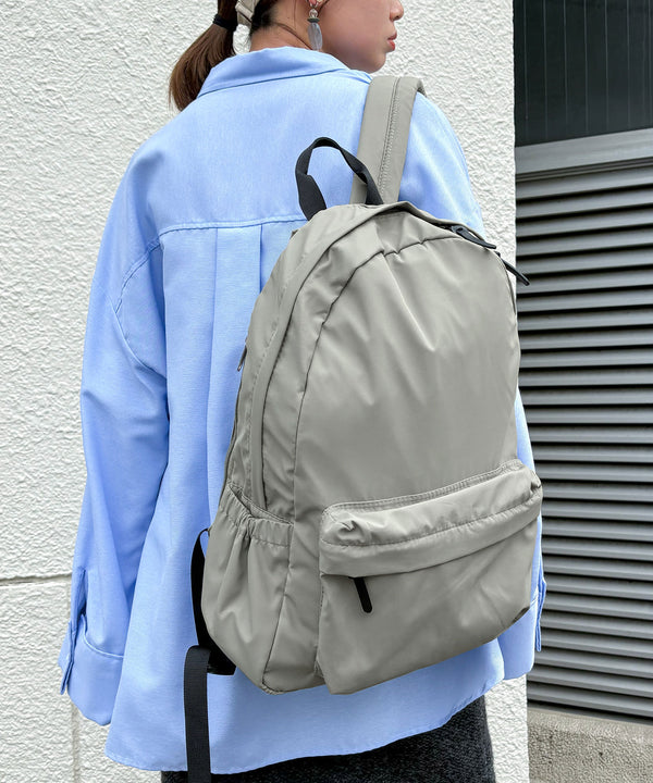 {"color":"\u30b0\u30ec\u30fc","info":"model\uff1aH158cm size\uff1aF"}