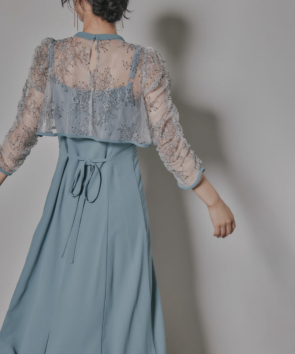 {"color":"\u30d6\u30eb\u30fc\u30b0\u30ec\u30fc","info":"model\uff1aH167cm size\uff1aM"}