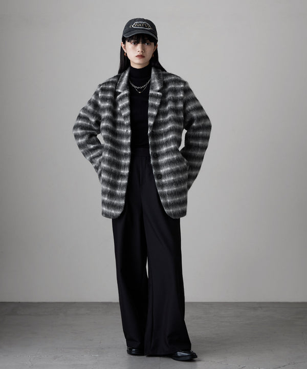 {"color":"\u30d6\u30e9\u30c3\u30af","info":"model\uff1aH163cm size\uff1aF"}