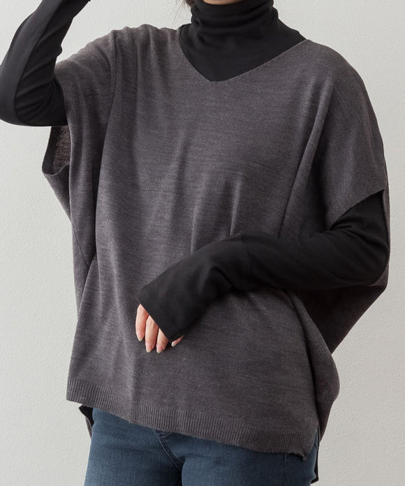 {"color":"\u6762\u30b0\u30ec\u30fc","info":"model\uff1aH160cm size\uff1aM-L"}