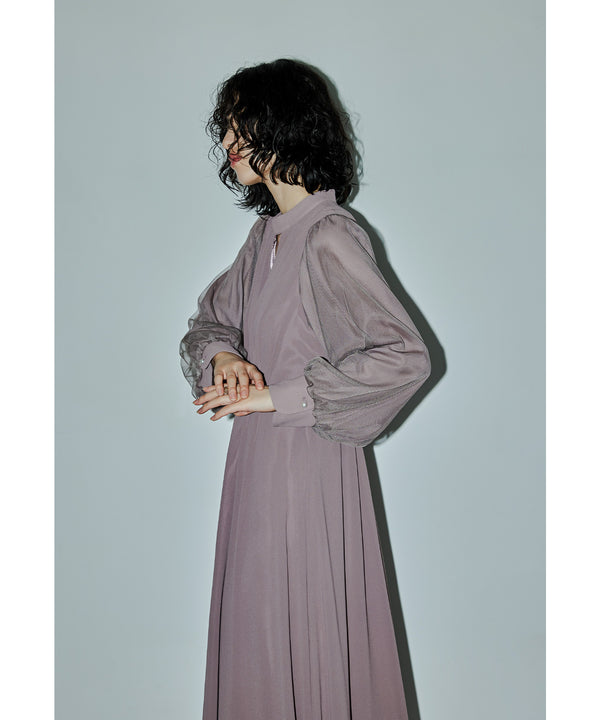 {"color":"\u30b0\u30ec\u30fc\u30b8\u30e5","info":"model\uff1aH166cm size\uff1aM"}