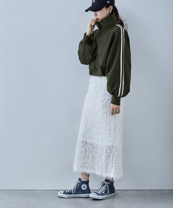 {"color":"\u30aa\u30d5\u30db\u30ef\u30a4\u30c8","info":"model\uff1aH170cm size\uff1aF"}