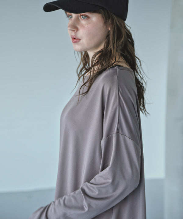 {"color":"\u30e2\u30ab","info":"model\uff1aH166cm size\uff1aM-L"}