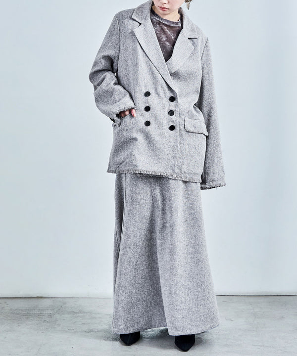 {"color":"\u30b0\u30ec\u30fc","info":"model\uff1aH158cm size\uff1aM"}