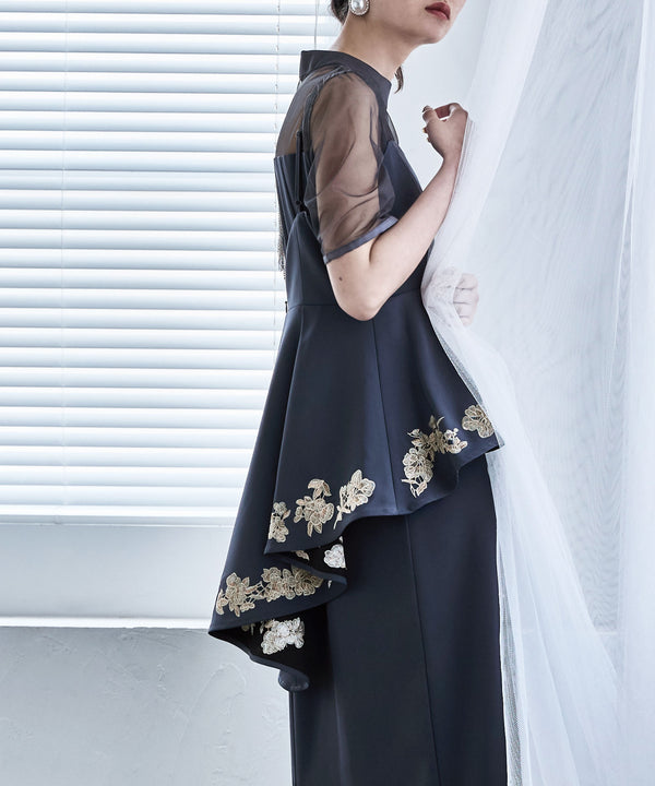 {"color":"\u30d6\u30eb\u30fc\u30b0\u30ec\u30fc","info":"model\uff1aH163cm size\uff1aM"}