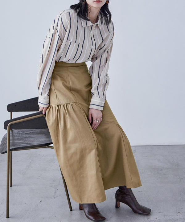 {"color":"\u30d9\u30fc\u30b8\u30e5","info":"model\uff1aH163.5cm size\uff1aM"}