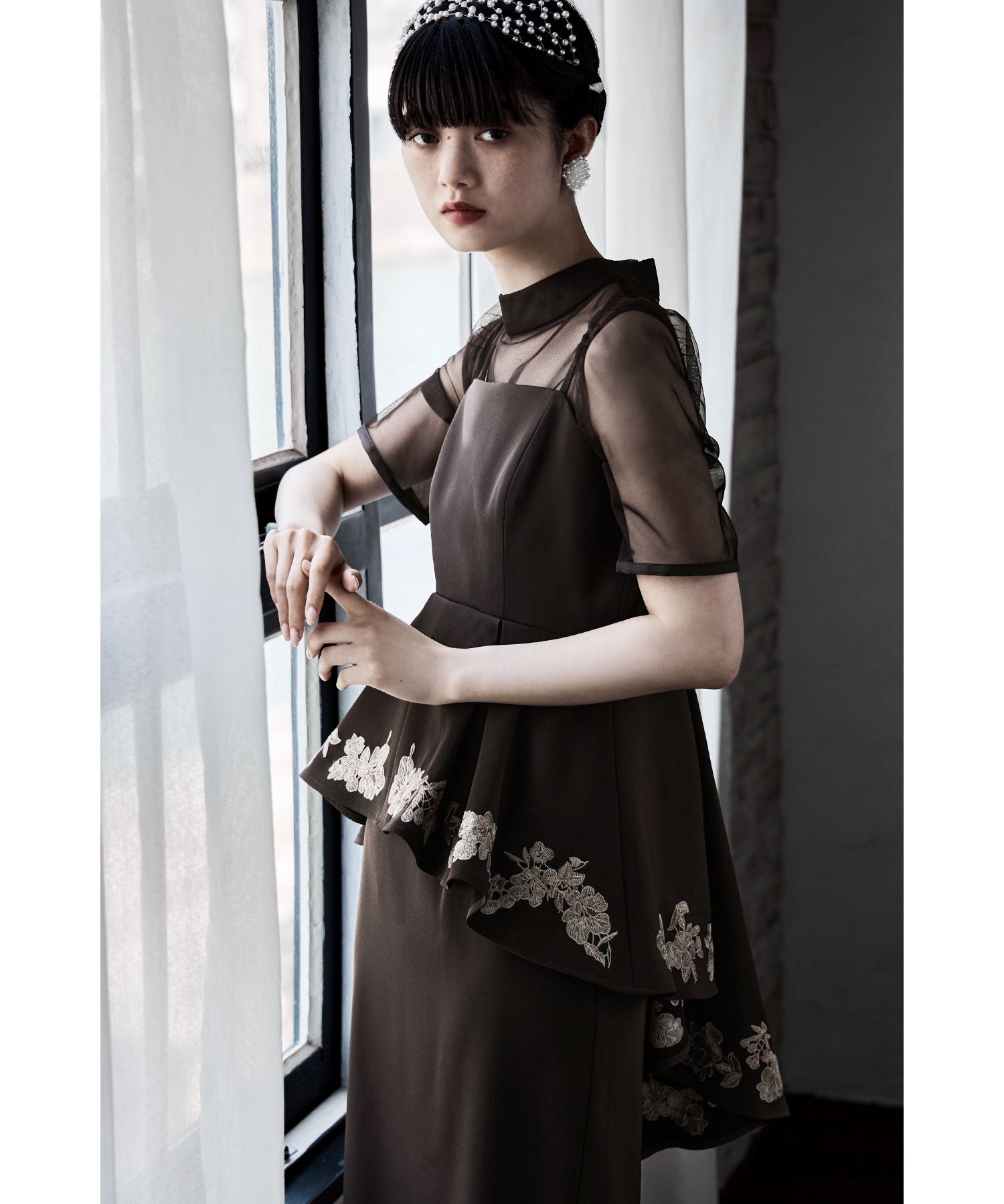 スーツ・フォーマル・ドレス Embroidered peplum bustier&I-line dress Embroidered peplum bustier&I-line dress