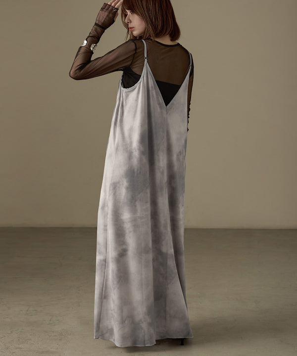 {"color":"\u30b0\u30ec\u30fc","info":"model\uff1aH158cm size\uff1aF"}