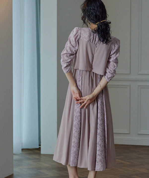 {"color":"\u30d4\u30f3\u30af","info":"model\uff1aH167cm size\uff1aM"}