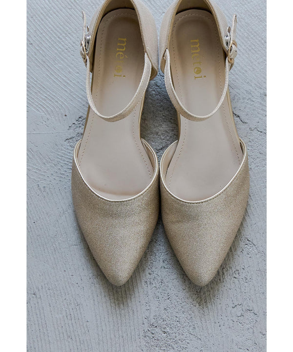 {"color":"","info":""}