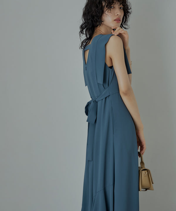{"color":"\u30d6\u30eb\u30fc","info":"model\uff1aH167cm size\uff1aM"}