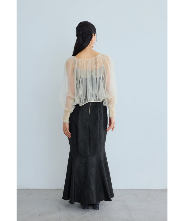 {"color":"\u30a8\u30af\u30ea\u30e5","info":"model\uff1aH165cm size\uff1aM"}