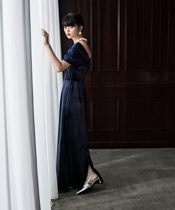 {"color":"\u30cd\u30a4\u30d3\u30fc","info":"model\uff1aH163cm size\uff1aM"}