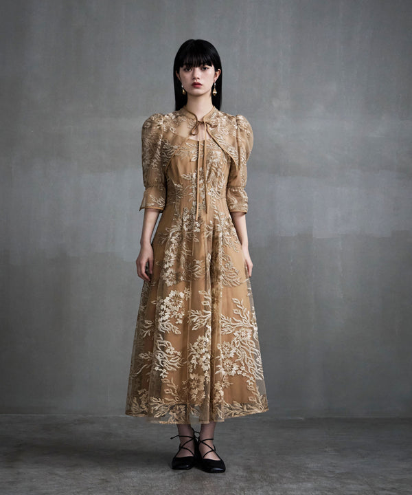 {"color":"\u30d9\u30fc\u30b8\u30e5","info":"model\uff1aH163cm size\uff1aM"}