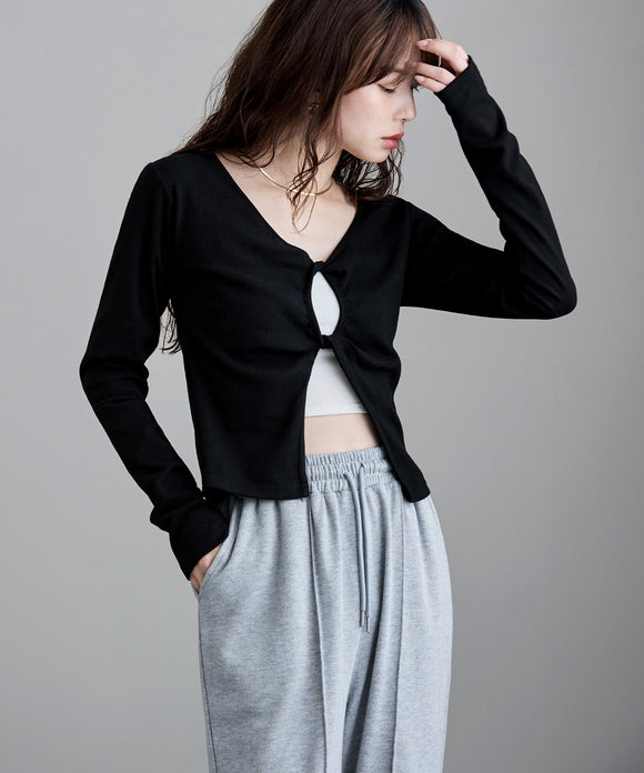{"color":"\u30d6\u30e9\u30c3\u30af","info":"model\uff1aH166cm size\uff1aF"}