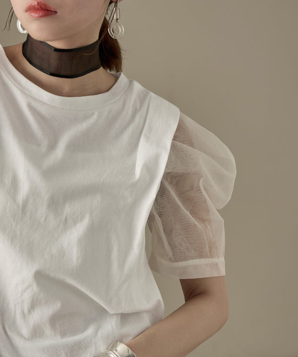 {"color":"\u30aa\u30d5\u30db\u30ef\u30a4\u30c8","info":"model\uff1aH158cm size\uff1aM"}