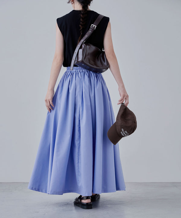 {"color":"\u30d6\u30eb\u30fc","info":"model\uff1aH166cm size\uff1aF"}