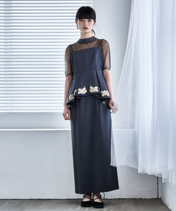 {"color":"\u30d6\u30eb\u30fc\u30b0\u30ec\u30fc","info":"model\uff1aH163cm size\uff1aM"}