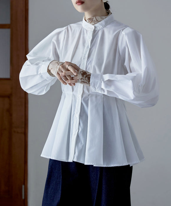 {"color":"\u30aa\u30d5","info":"model\uff1aH170cm size\uff1aM"}