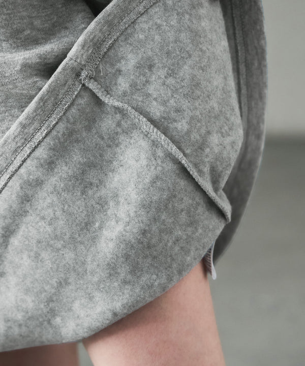 {"color":"","info":""}