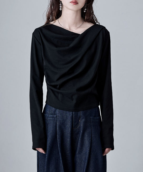 {"color":"\u30d6\u30e9\u30c3\u30af","info":"model\uff1aH166cm size\uff1aM"}
