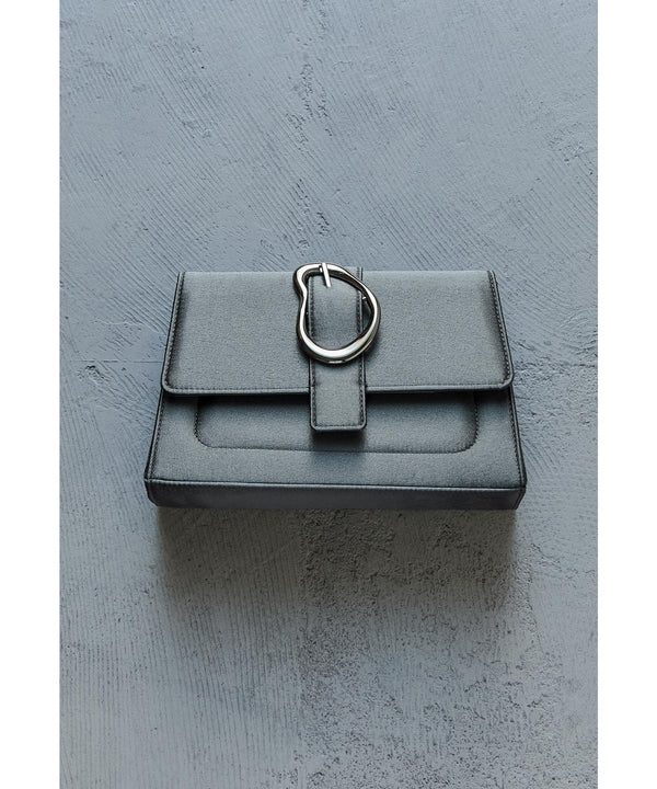 {"color":"\u30c1\u30e3\u30b3\u30fc\u30eb","info":""}