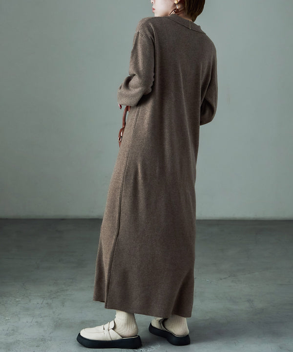 {"color":"\u30d6\u30e9\u30a6\u30f3","info":"model\uff1aH158cm size\uff1aM"}