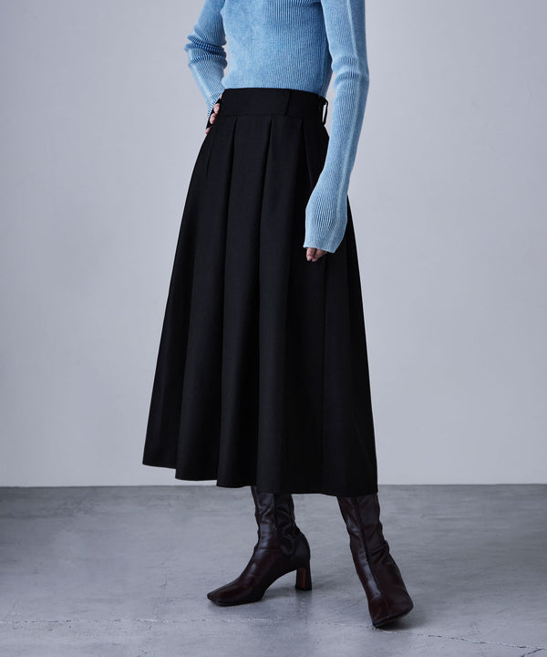 {"color":"\u30d6\u30e9\u30c3\u30af","info":"model\uff1aH166cm size\uff1aF"}