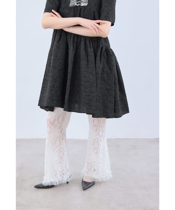 {"color":"\u30aa\u30d5\u30db\u30ef\u30a4\u30c8","info":"model\uff1aH166cm size\uff1aM"}