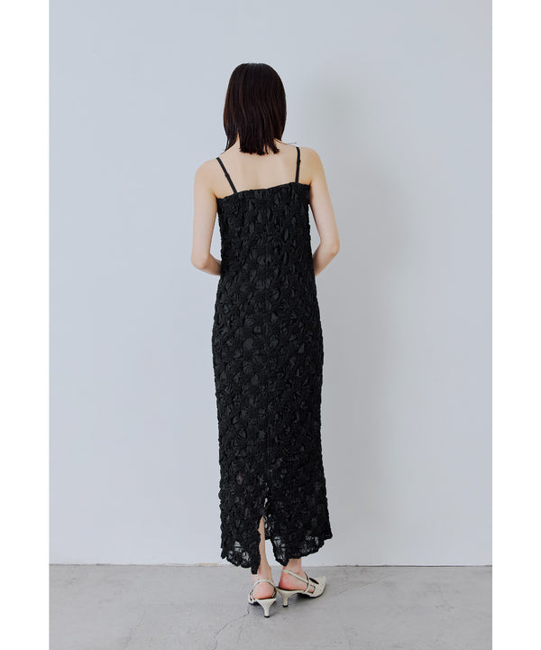 {"color":"\u30d6\u30e9\u30c3\u30af","info":"model\uff1aH166cm size\uff1aM"}