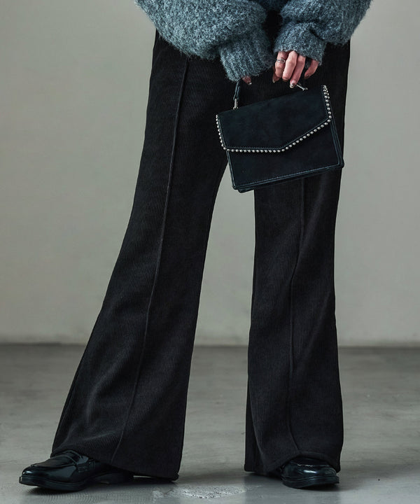 {"color":"\u30d6\u30e9\u30c3\u30af","info":"model\uff1aH158cm size\uff1aM"}