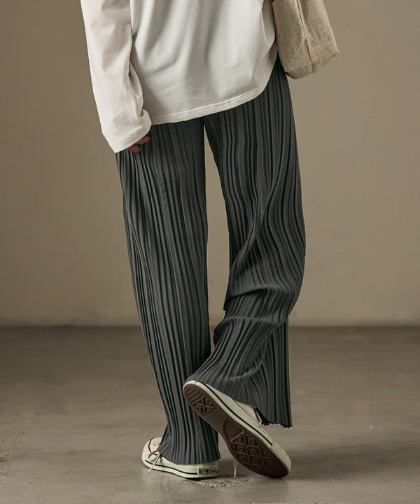 {"color":"\u30c1\u30e3\u30b3\u30fc\u30eb","info":"model\uff1aH158cm size\uff1aM"}