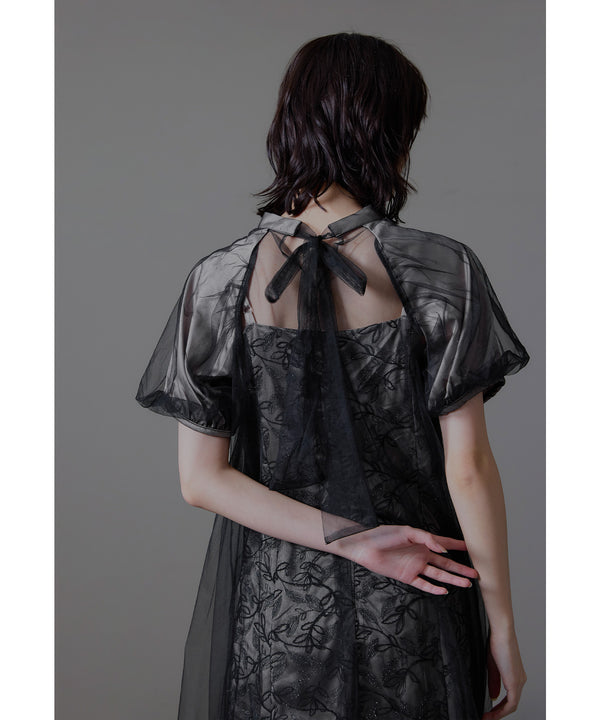 {"color":"\u30d6\u30e9\u30c3\u30af","info":"model\uff1aH166cm size\uff1aM"}