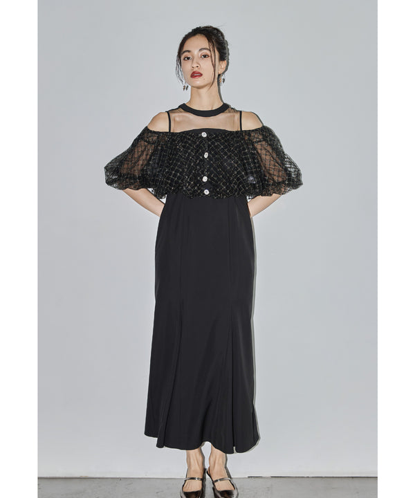 {"color":"\u30d6\u30e9\u30c3\u30af","info":"model\uff1aH165cm size\uff1aM"}