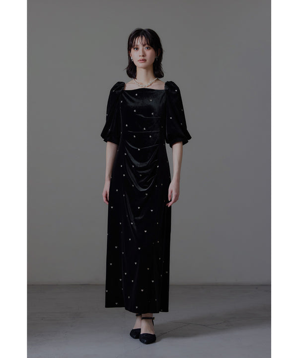 {"color":"\u30d6\u30e9\u30c3\u30af","info":"model\uff1aH166cm size\uff1aM"}