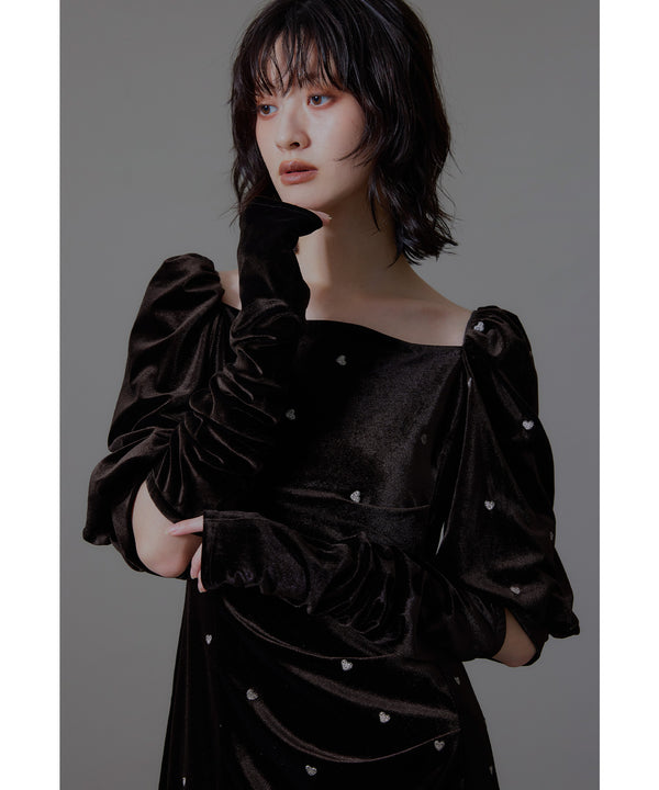 {"color":"\u30d6\u30e9\u30a6\u30f3","info":"model\uff1aH166cm size\uff1aM"}