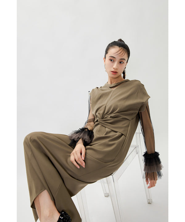 {"color":"\u30d9\u30fc\u30b8\u30e5","info":"model\uff1aH165cm size\uff1aM"}
