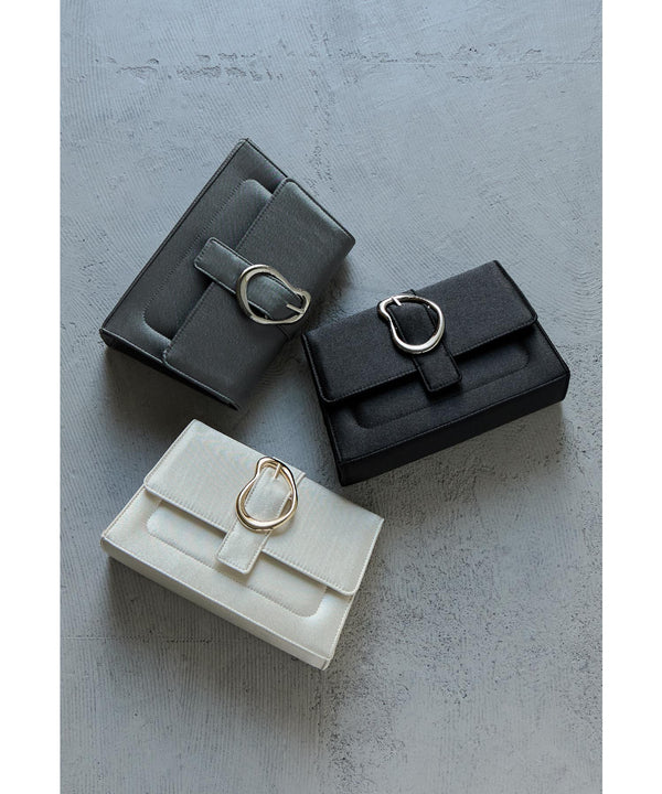 {"color":"","info":""}