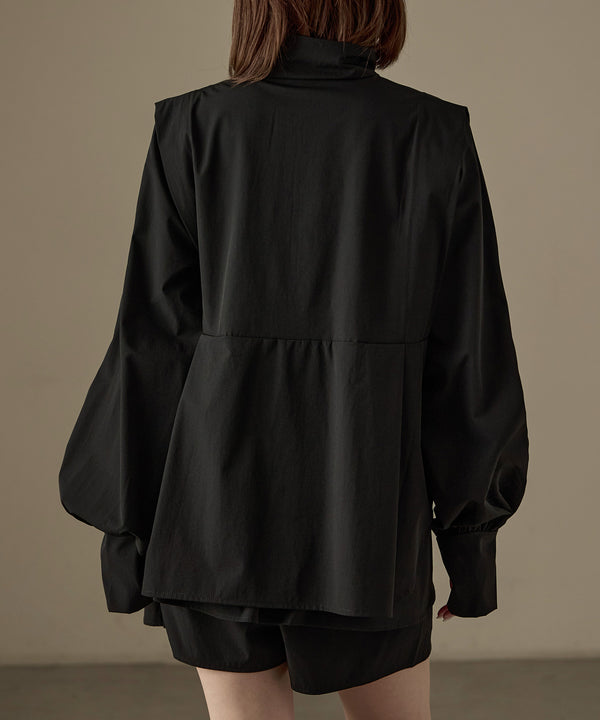 {"color":"\u30d6\u30e9\u30c3\u30af","info":"model\uff1aH158cm size\uff1aM"}