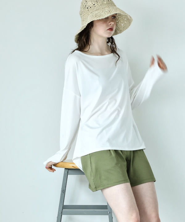 {"color":"\u30aa\u30d5\u30db\u30ef\u30a4\u30c8\u00d7\u30ab\u30fc\u30ad","info":"model\uff1aH166cm size\uff1aM-L"}