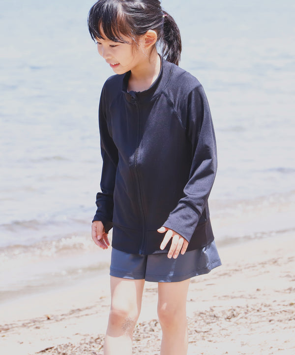 {"color":"\u30d6\u30e9\u30c3\u30af","info":""}