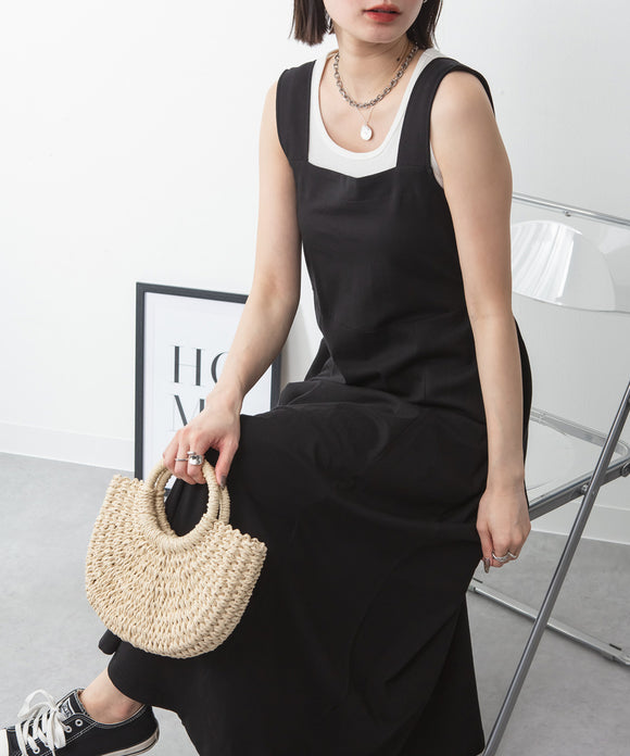 {"color":"\u30d6\u30e9\u30c3\u30af","info":"model\uff1aH162cm size\uff1aM-L"}