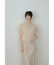 {"color":"\u30d9\u30fc\u30b8\u30e5","info":"model\uff1aH166cm size\uff1aM"}