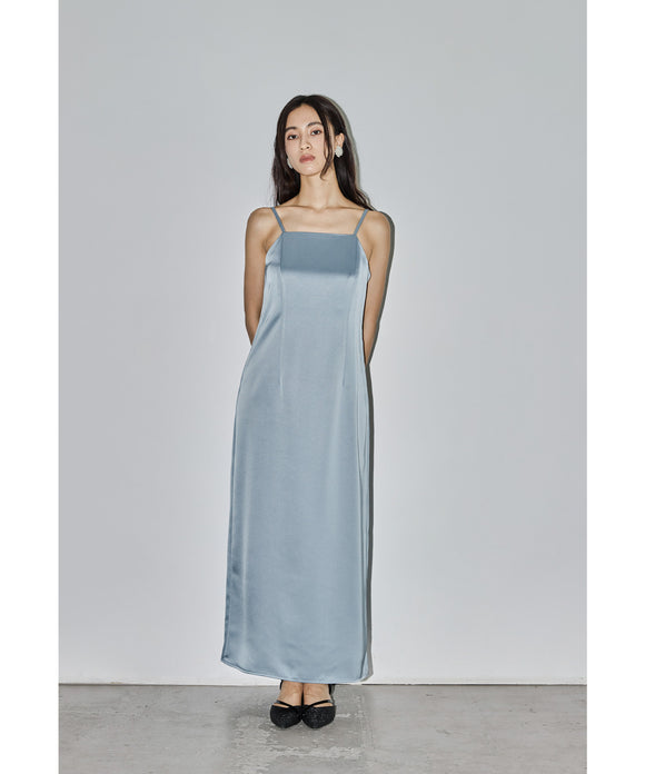 {"color":"\u30e9\u30a4\u30c8\u30d6\u30eb\u30fc","info":"model\uff1aH165cm size\uff1aM"}