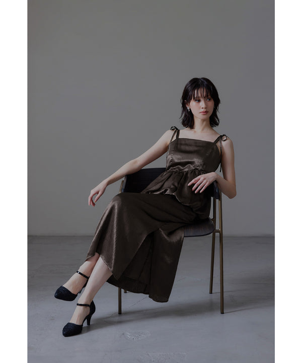 {"color":"\u30d6\u30e9\u30a6\u30f3","info":"model\uff1aH166cm size\uff1aM"}