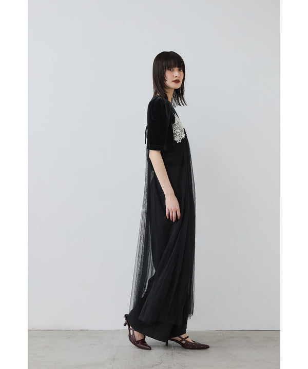 {"color":"\u30d6\u30e9\u30c3\u30af","info":"model\uff1aH166cm size\uff1aM"}