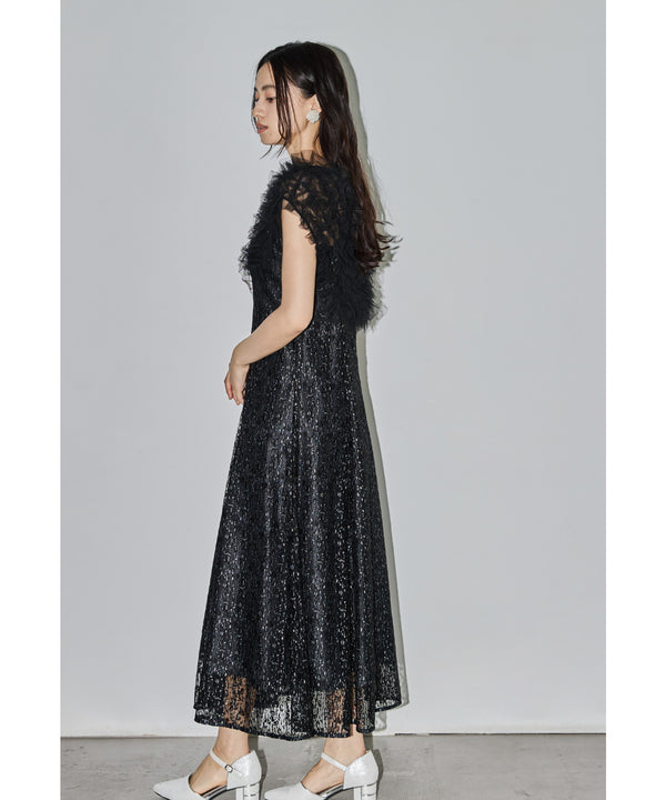 {"color":"\u30d6\u30e9\u30c3\u30af","info":"model\uff1aH165cm size\uff1aM"}
