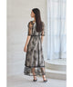 {"color":"\u30b0\u30ec\u30fc\u30b8\u30e5","info":"model\uff1aH165cm size\uff1aM"}